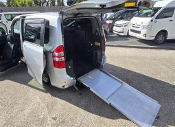 2013 Toyota Noah – WheelChair Access