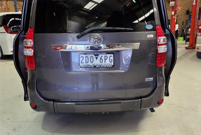 
								2012 Toyota Noah WELCAB full									