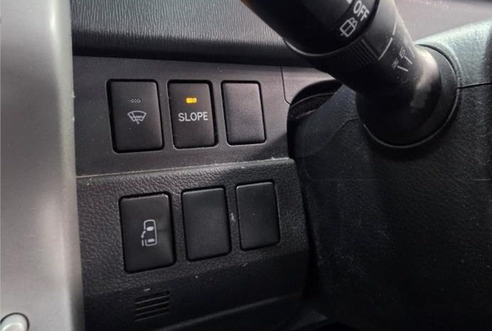 
								2012 Toyota Noah WELCAB full									
