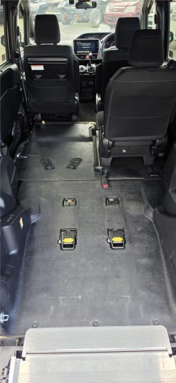 
										2019 Toyota Voxy Welcab full									