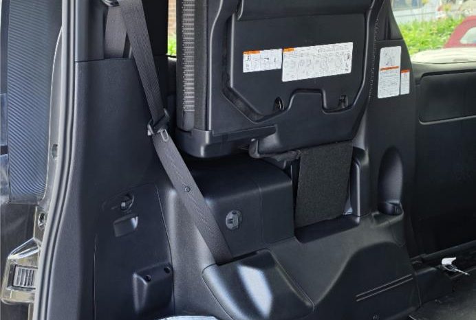 
								2019 Toyota Voxy Welcab full									