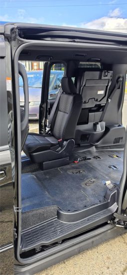 
										2019 Toyota Voxy Welcab full									