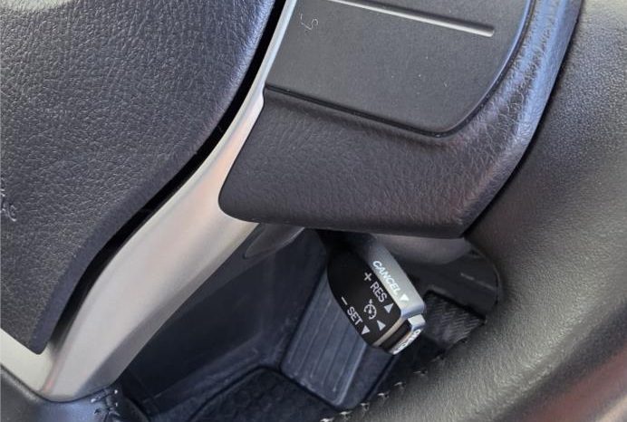 
								2019 Toyota Voxy Welcab full									