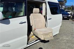 
										2004 Toyota Alphard G MZ Auto full									